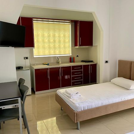 Hotel Piazza Saranda Zewnętrze zdjęcie
