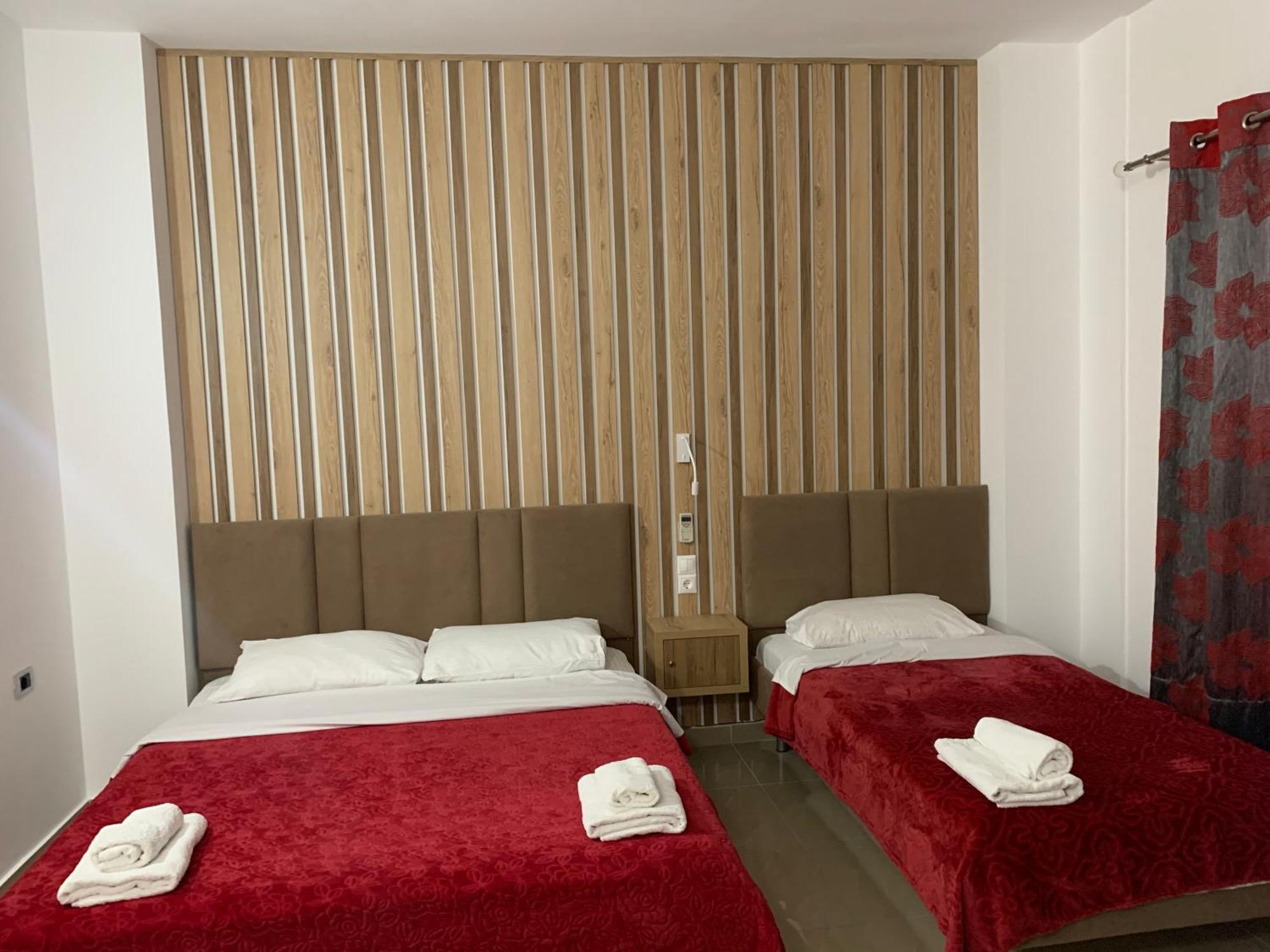 Hotel Piazza Saranda Zewnętrze zdjęcie