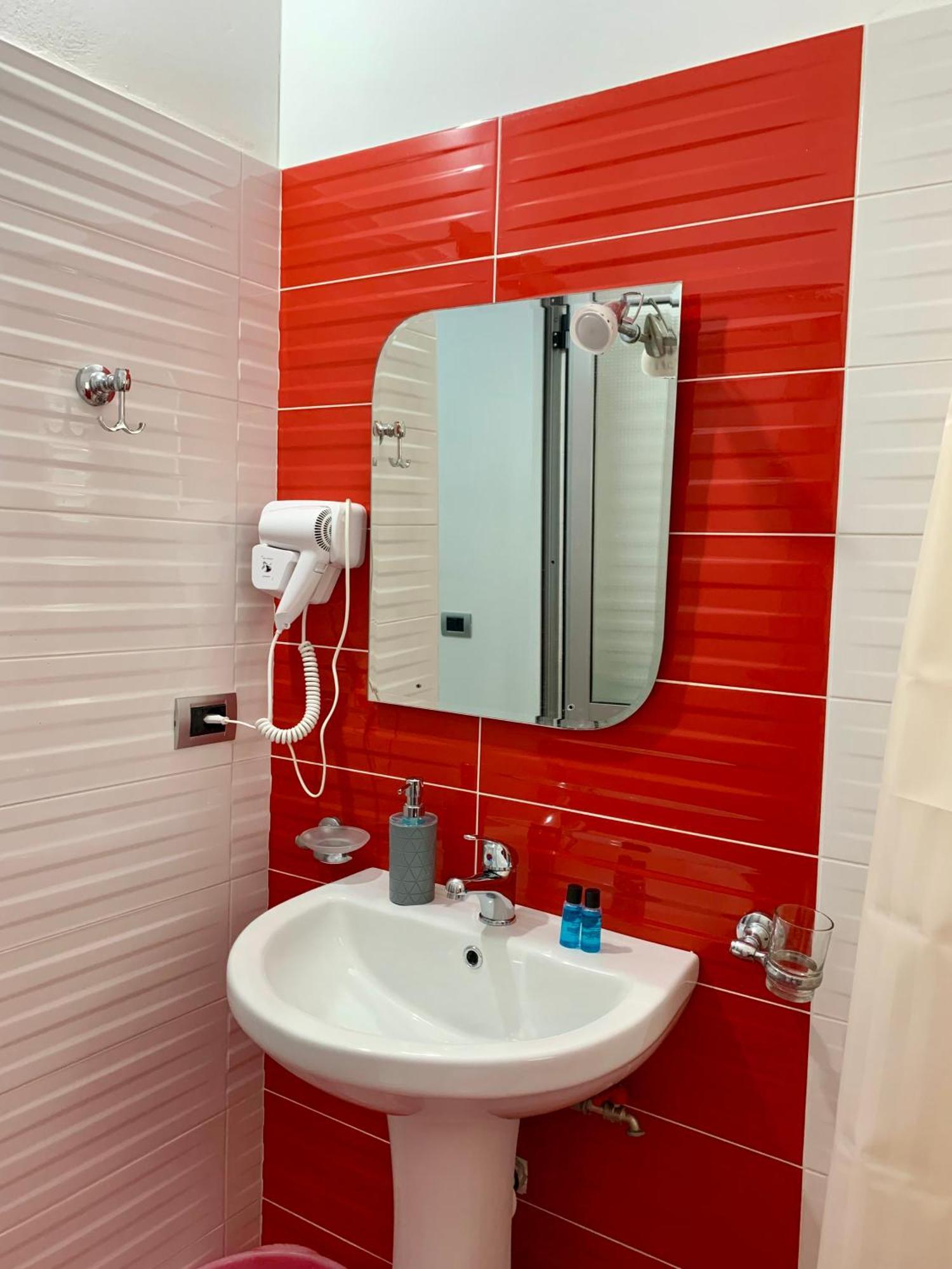 Hotel Piazza Saranda Zewnętrze zdjęcie