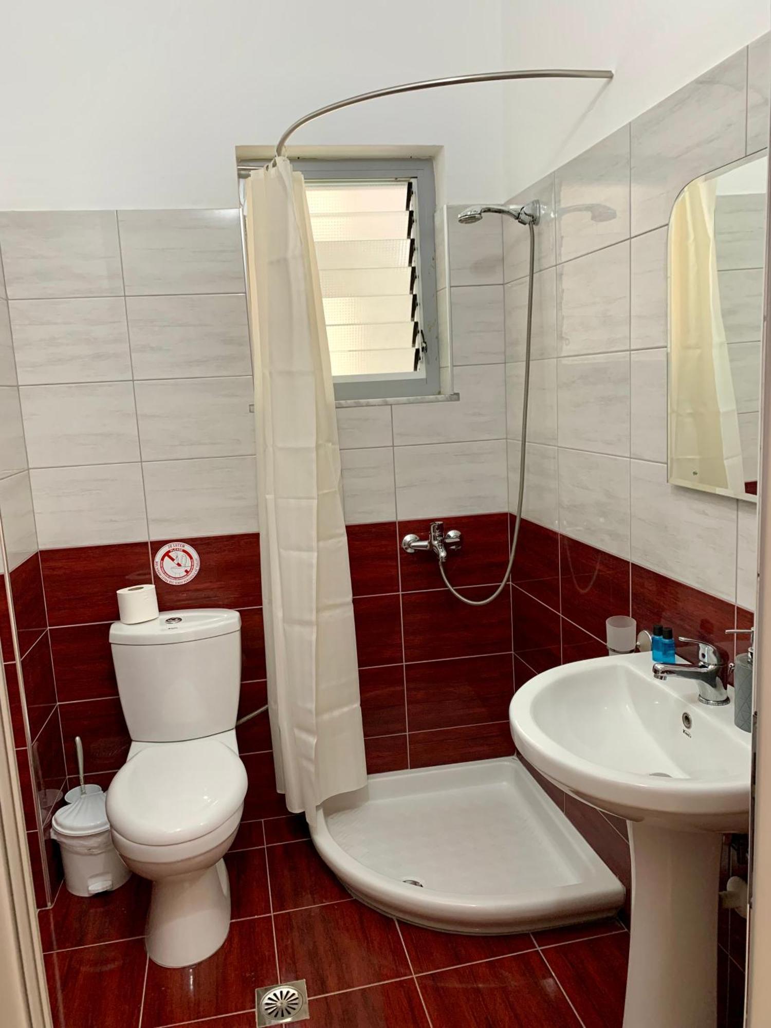 Hotel Piazza Saranda Zewnętrze zdjęcie
