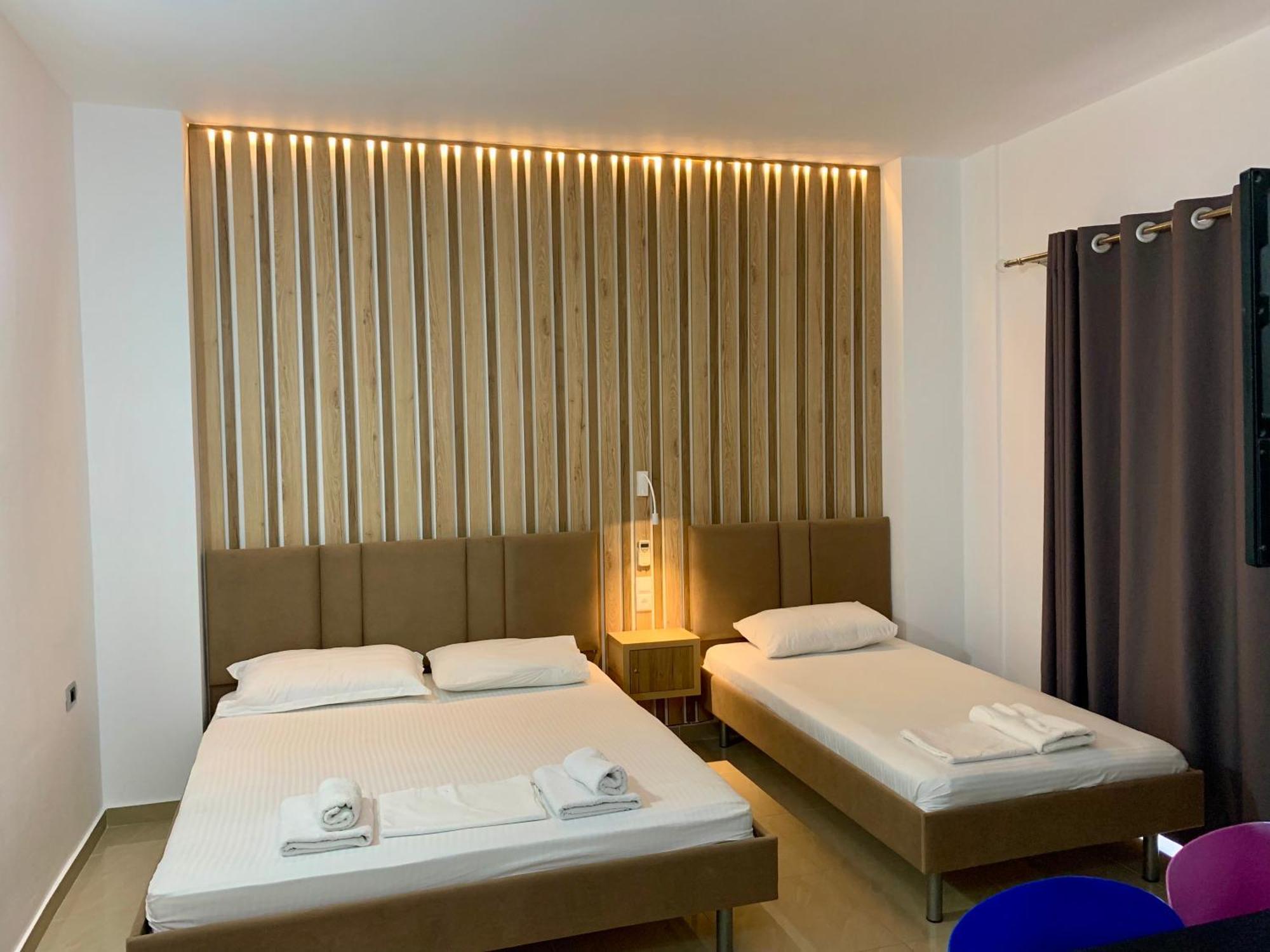 Hotel Piazza Saranda Zewnętrze zdjęcie