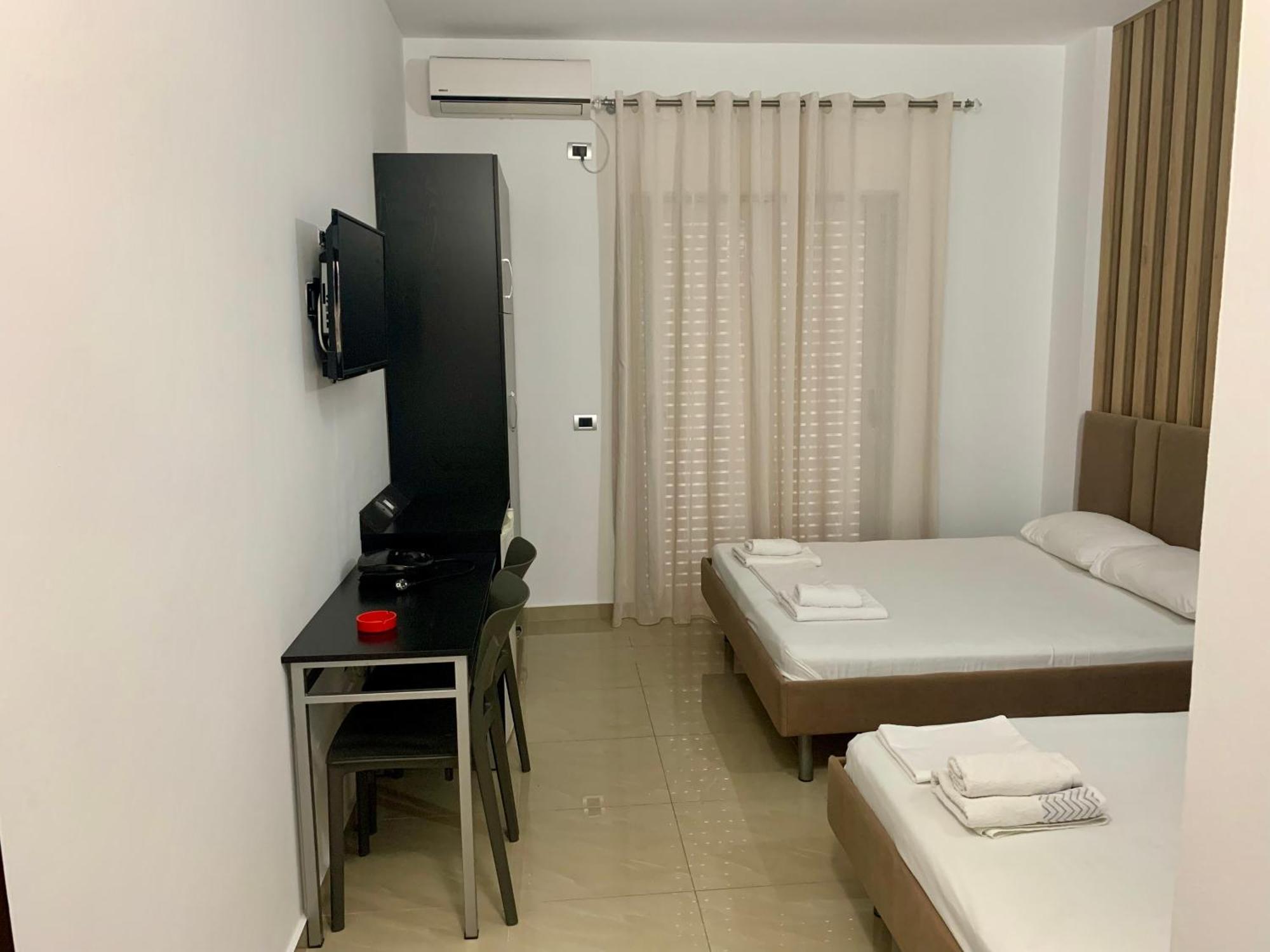 Hotel Piazza Saranda Zewnętrze zdjęcie